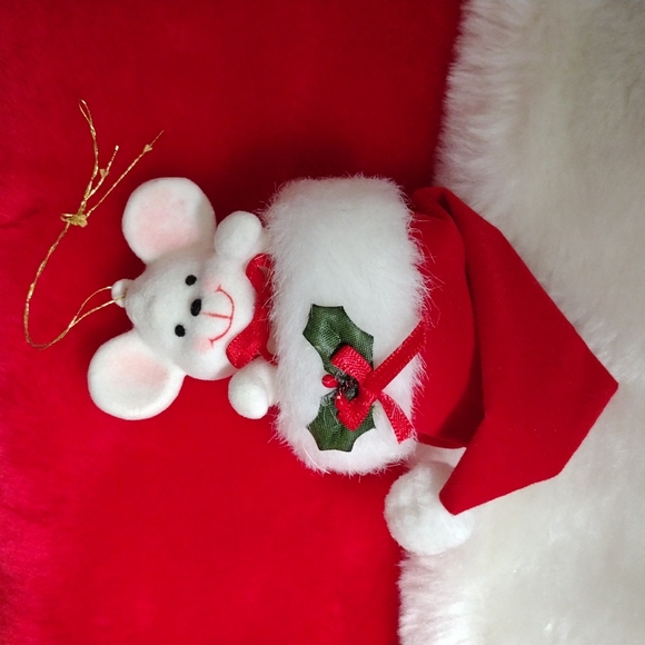 AVON Vintage Peek-A-Boo Mouse Christmas Ornament - Picture 2 of 3